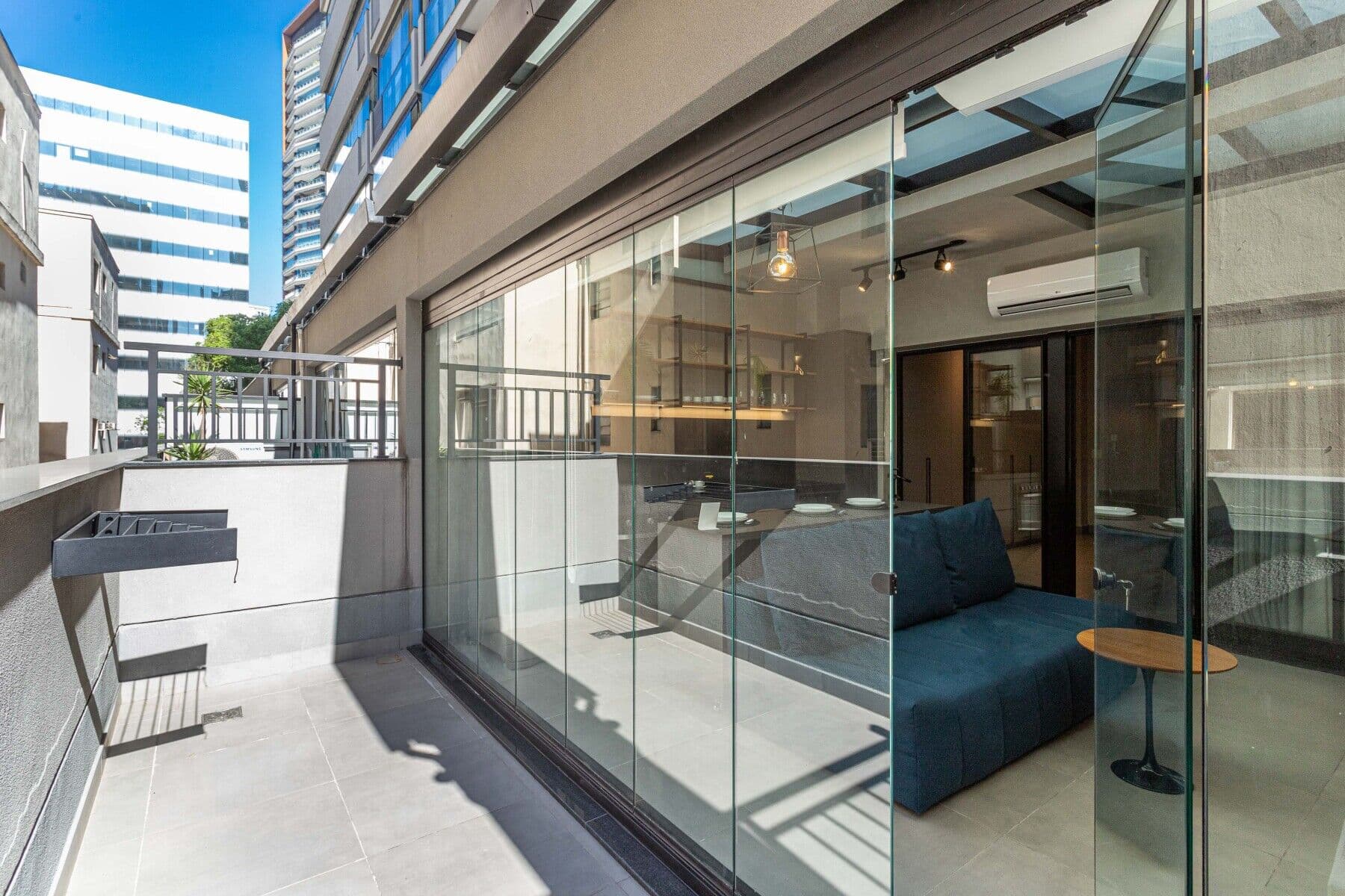 Charlie Oscar Freire