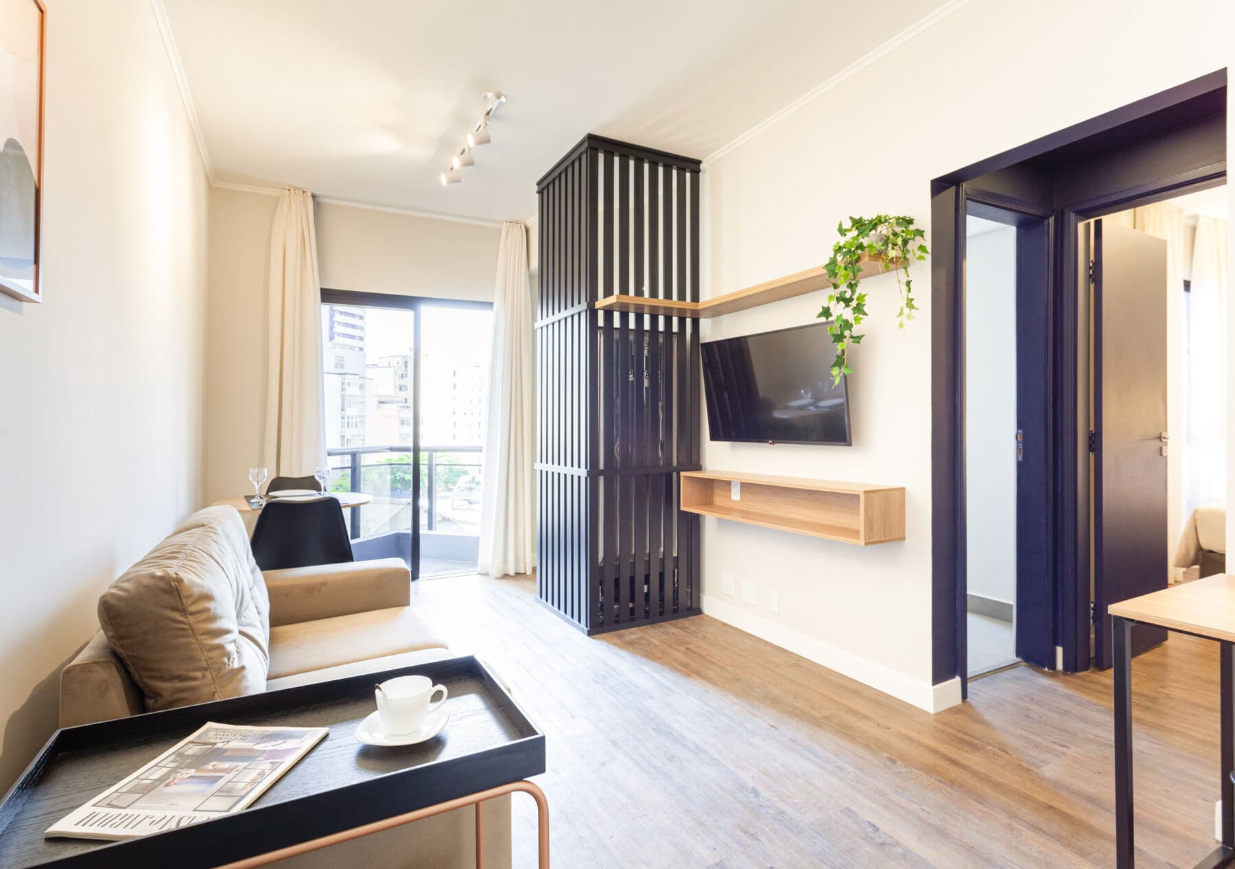 Consolação by Charlie