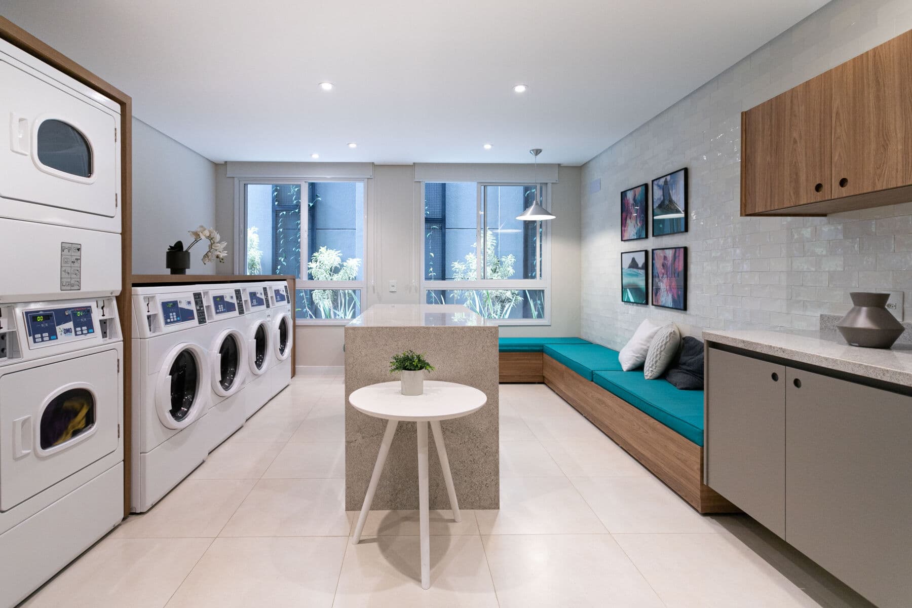 Smart Charlie Consolação