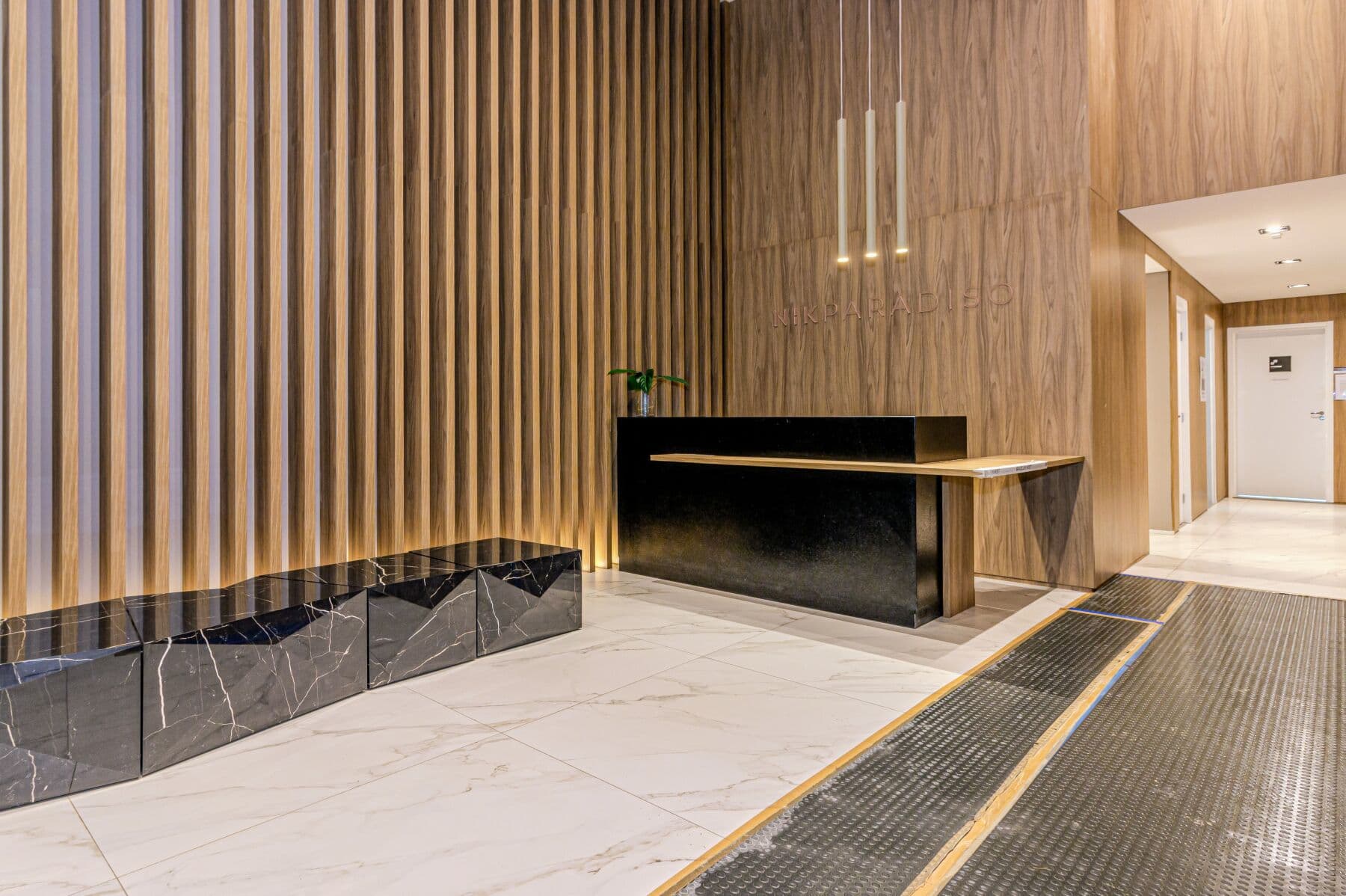 Charlie Nik Paradiso