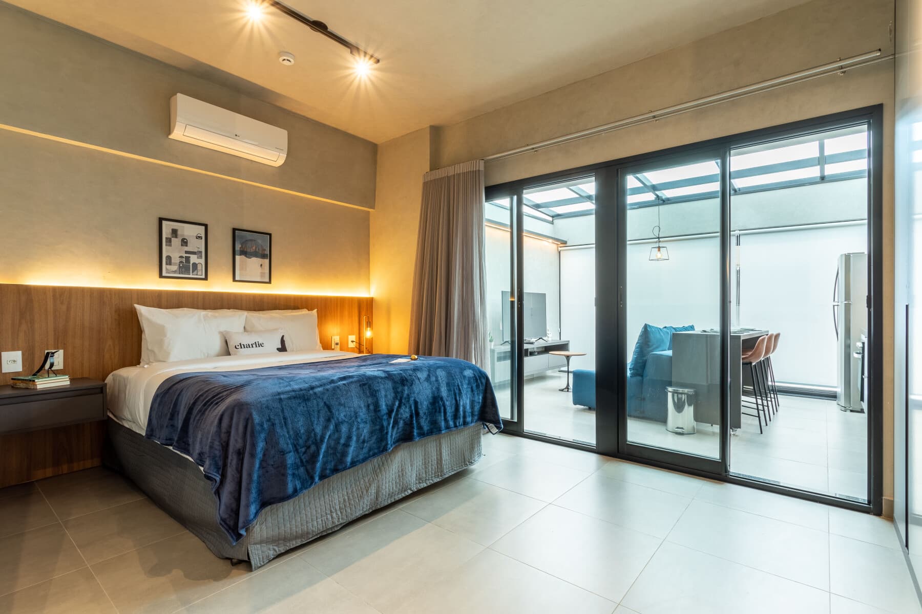 Charlie Oscar Freire