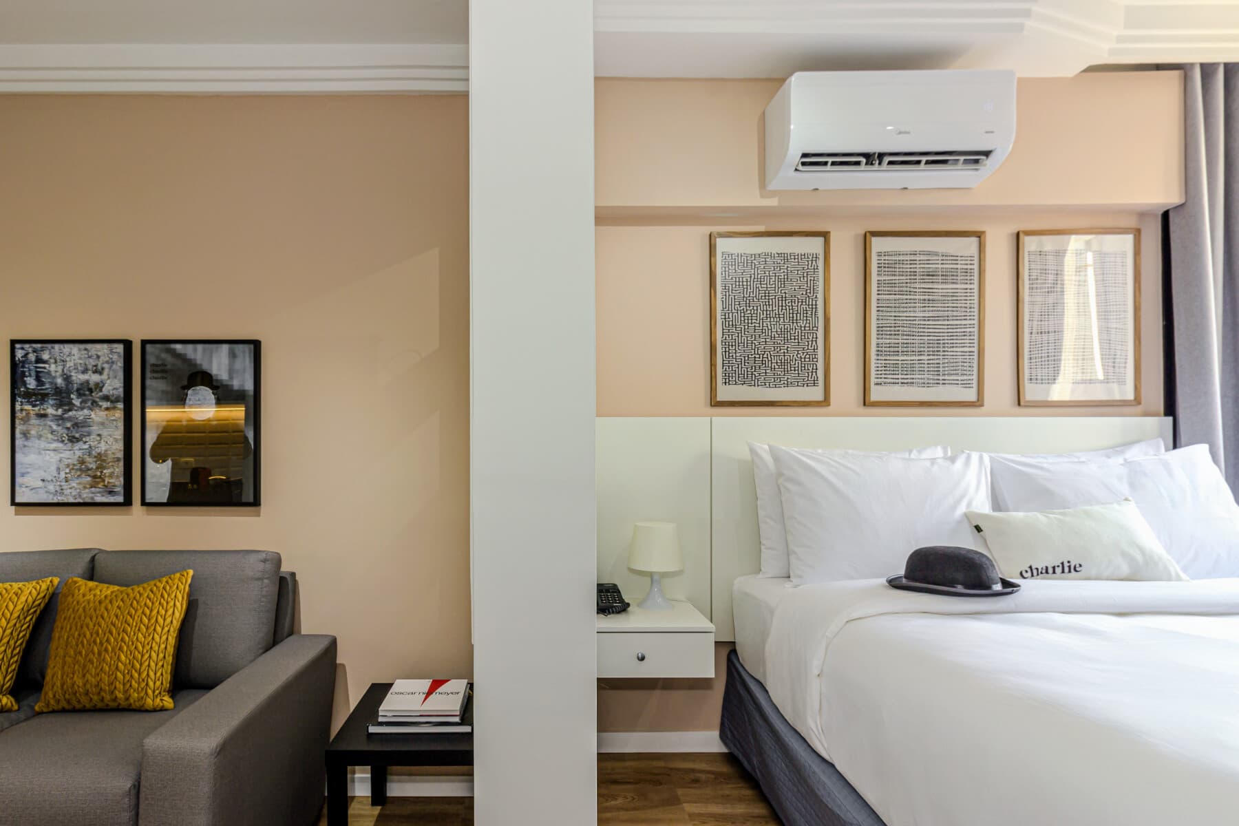 Charlie Poeta Drummond Jardins