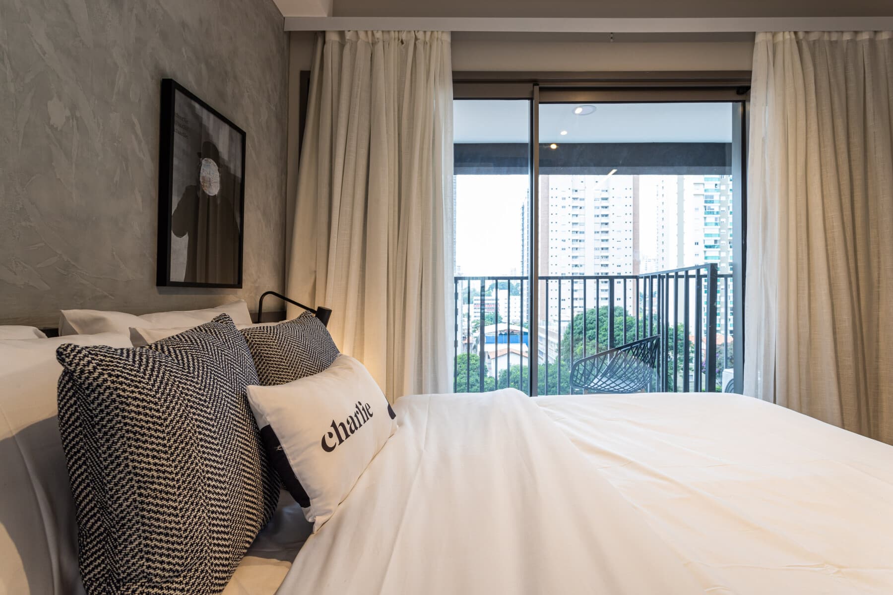 Studio Casal com Varanda R - Charlie Nik Perdizes