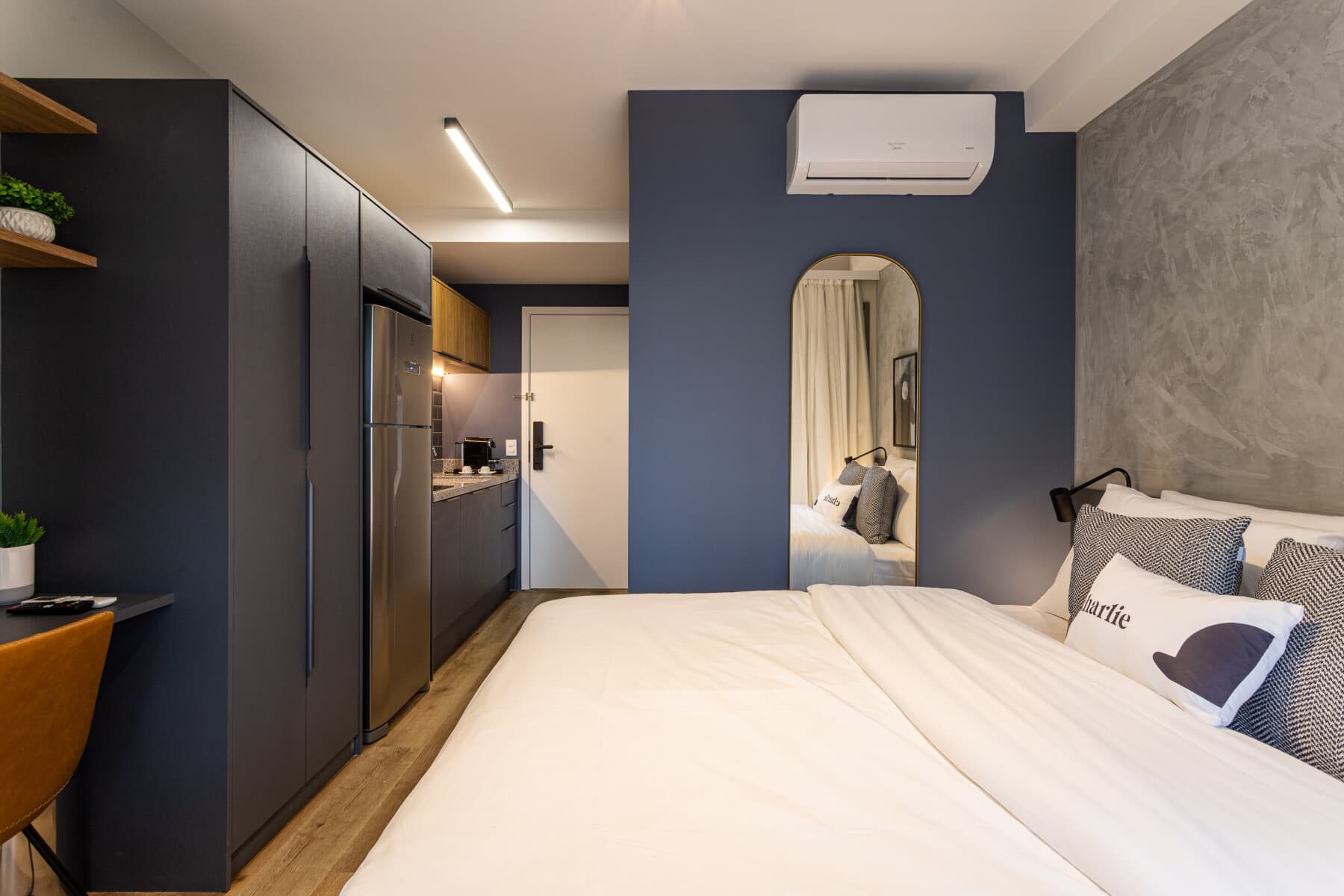 Studio Casal com Varanda R - Charlie Nik Perdizes