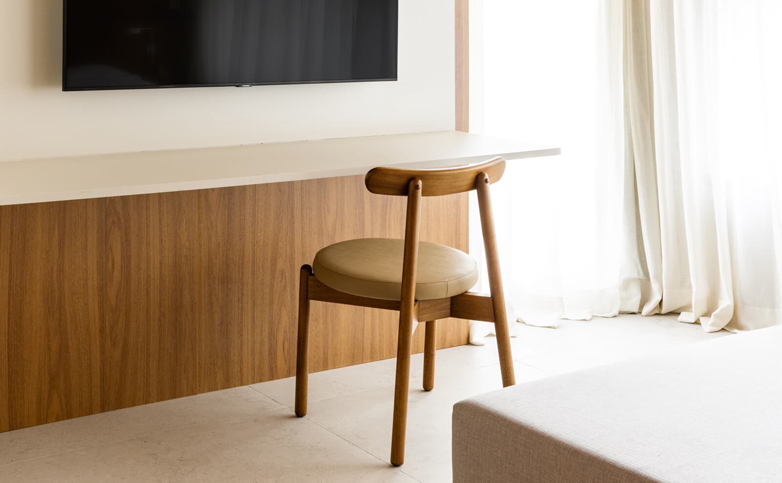 Studio Deluxe Casal 34m com cozinha e varanda - Exclusive Charlie Sintra Jardins