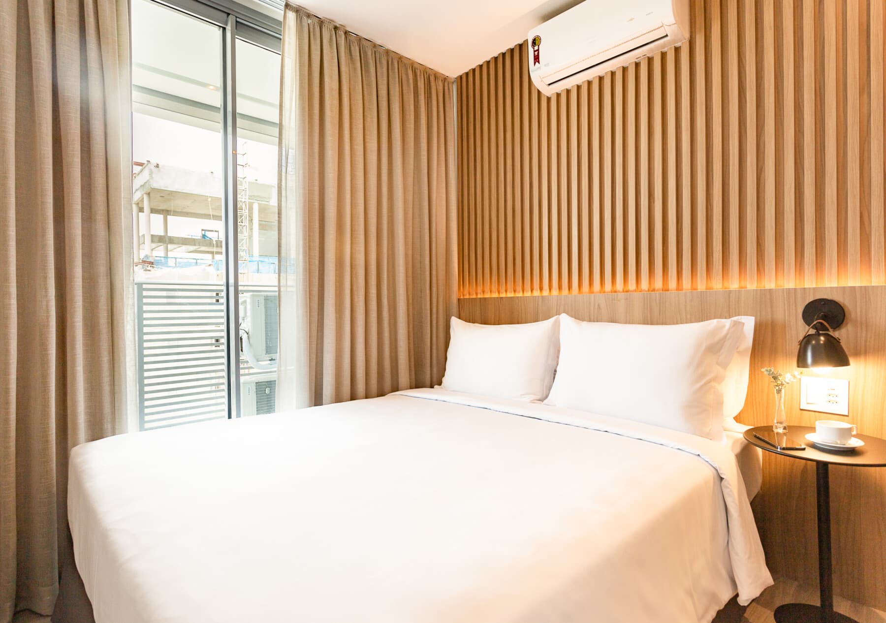 Charlie Wide Pinheiros